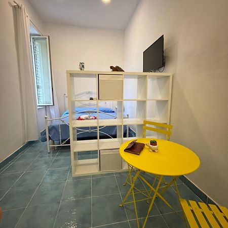 Apartamento Curniciell Relais Nápoles Exterior foto